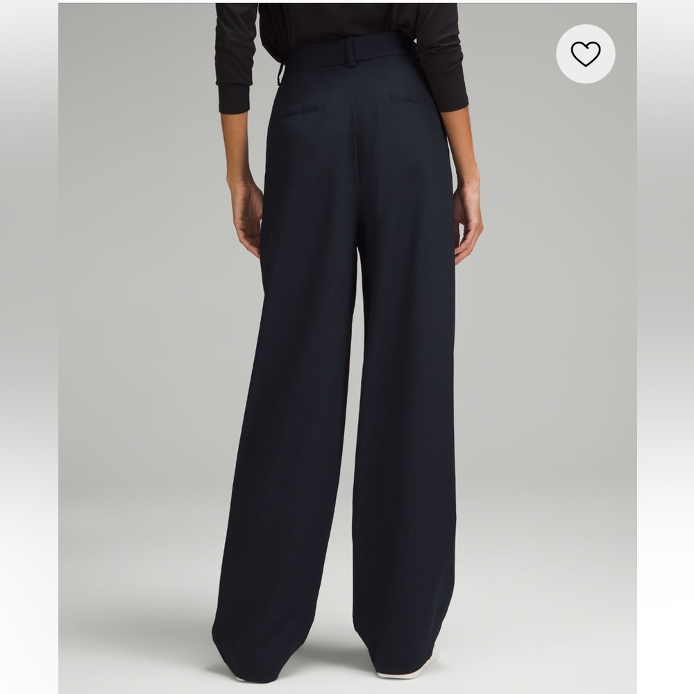Lululemon Pleat Front High Rise Trouser - Picture 3 of 6
